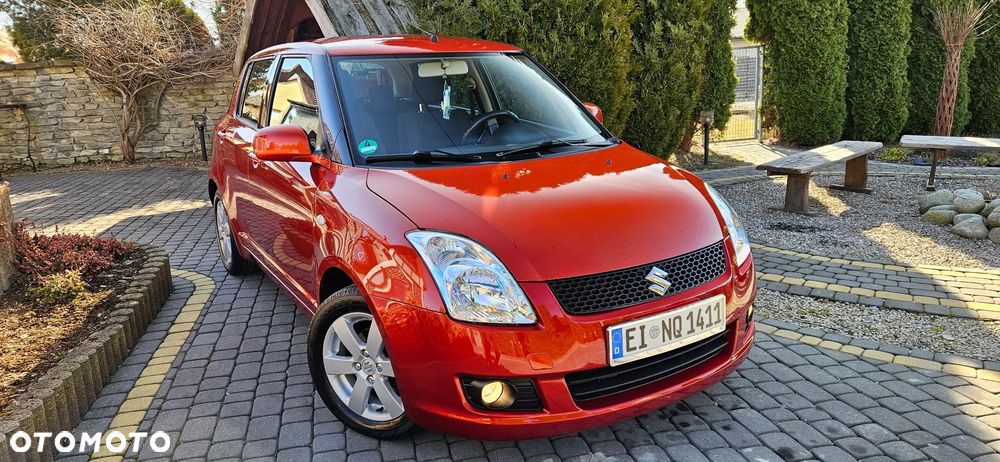 Suzuki Swift 1.3 Limited 25 - 2