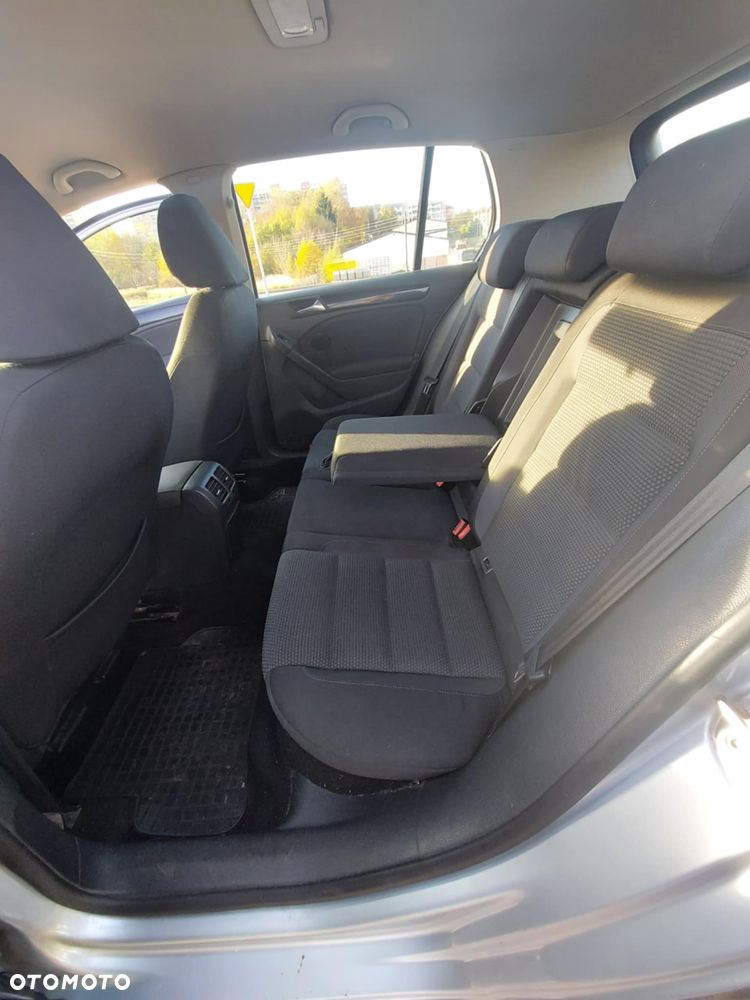 Volkswagen Golf 1.6 Comfortline - 9