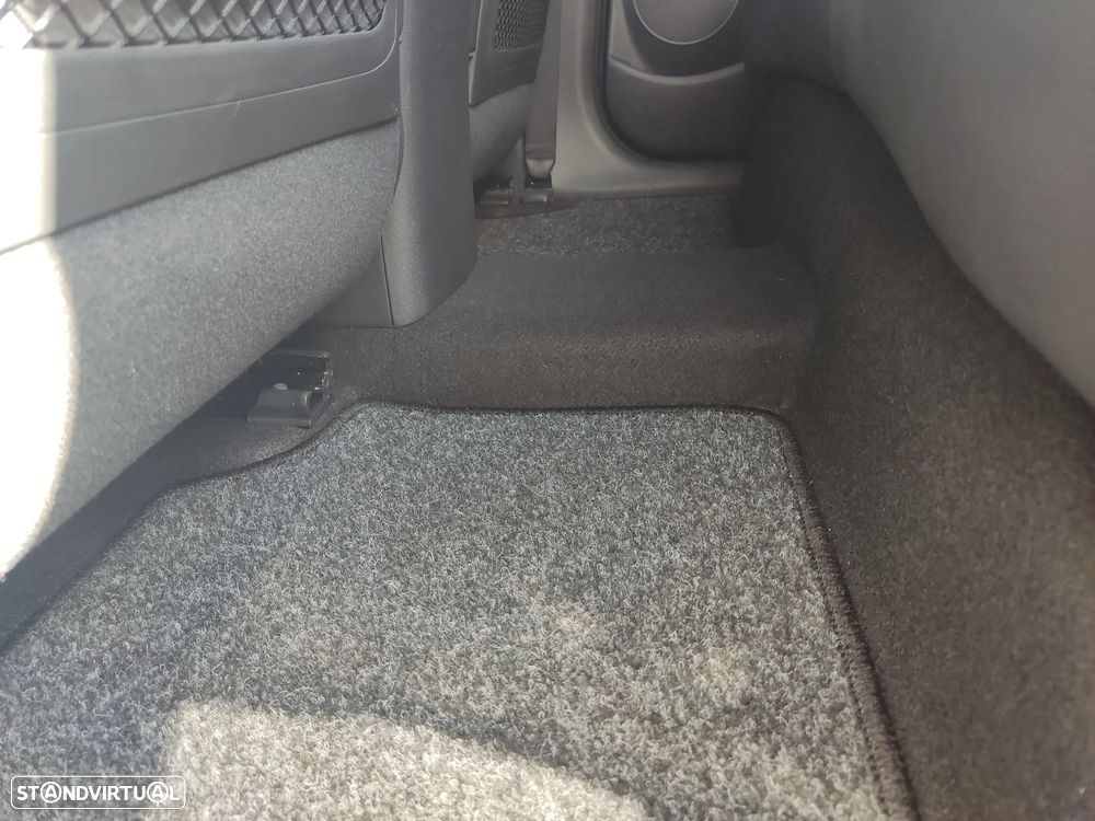 Hyundai Kauai - 13