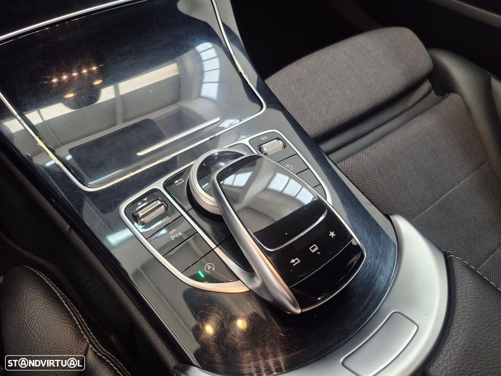 Mercedes-Benz C 220 d 4Matic 7G-TRONIC AMG Line - 16