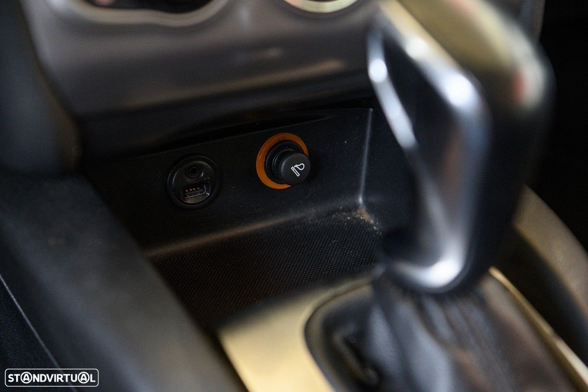 Citroën C4 1.6 BlueHDi Feel EAT6 - 52