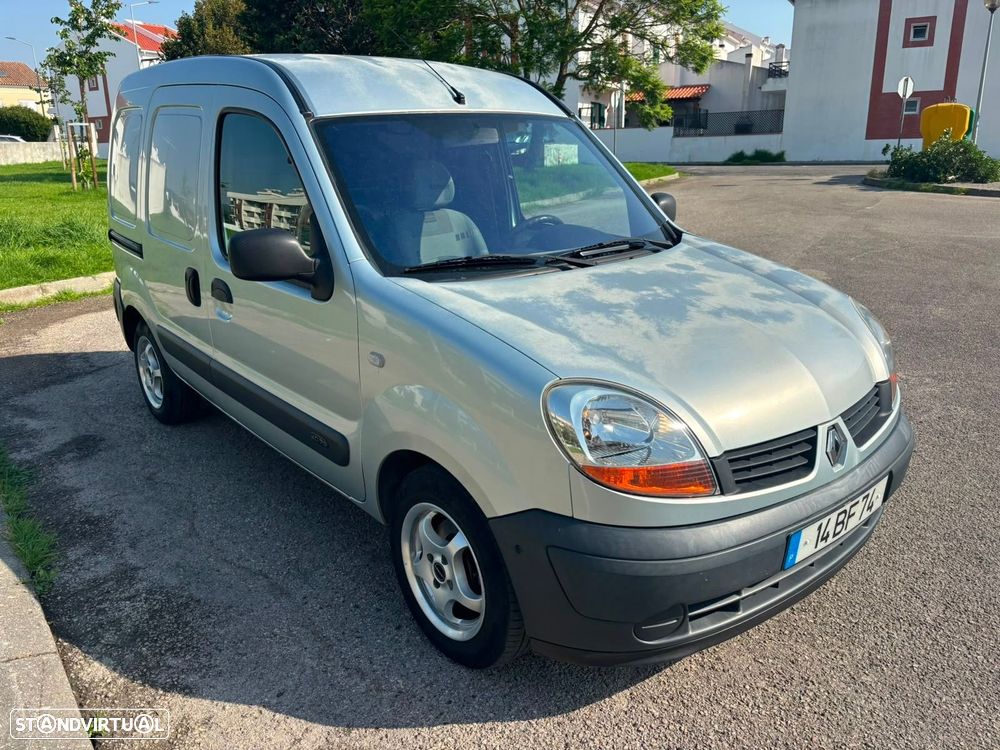 Renault Kangoo 1.5 dCI 70cv - JLL + AR CONDICIONADO - 15
