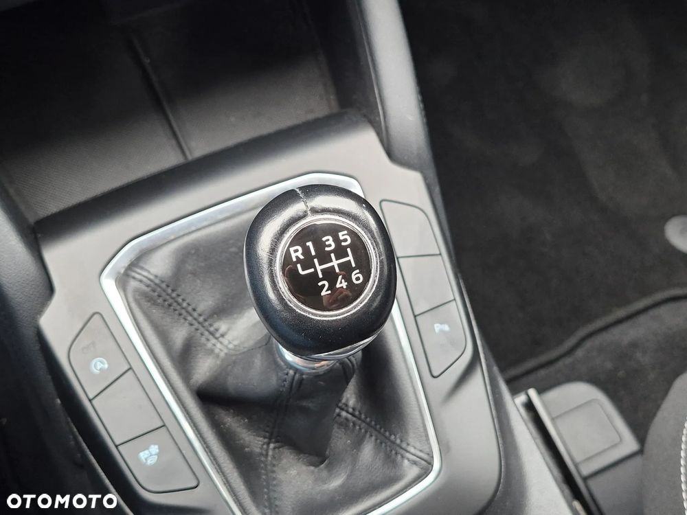 Ford Kuga 1.5 EcoBoost FWD Titanium - 30