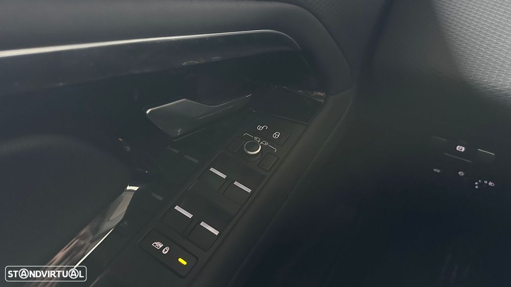 Land Rover Range Rover Evoque 2.0 D150 AWD HSE Auto - 15