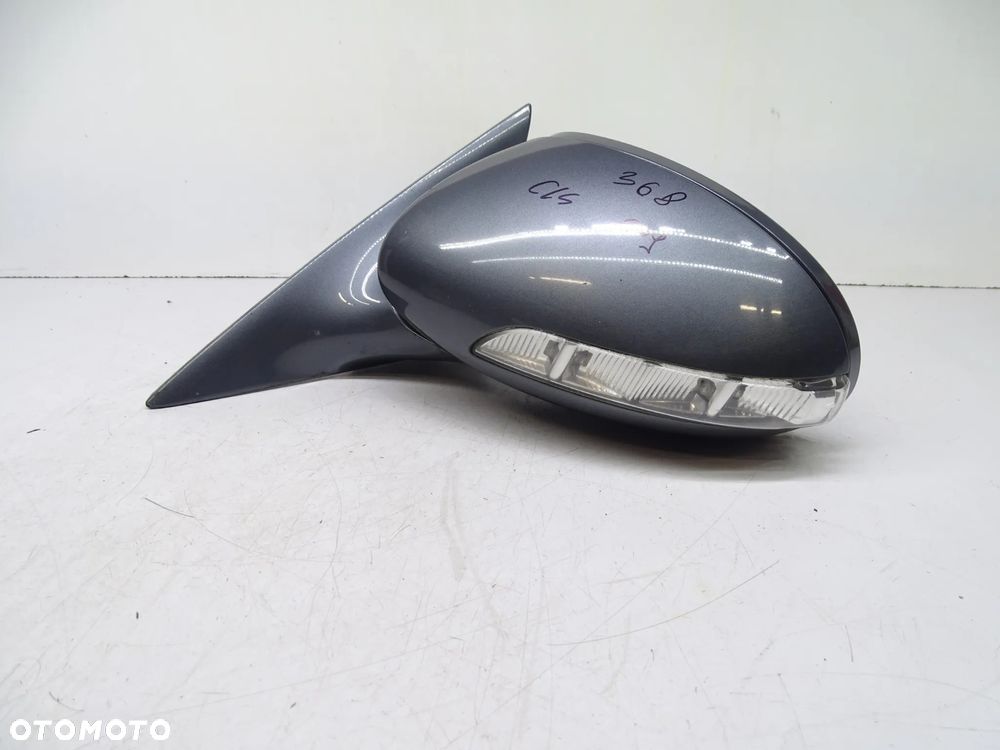 Mercedes CLS W219 Lusterko lewe C368 8+7 PIN - 2