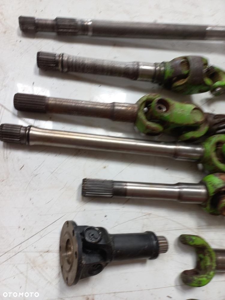 Półoś MERLO krótka długa do ładowarki teleskopowej  kszyżak,łącznik bob cat massey - 5