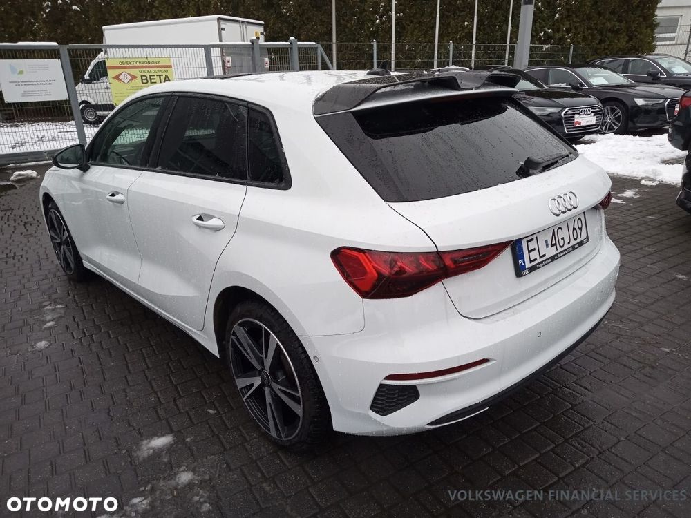 Audi A3 Sportback - 7