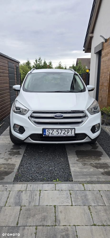Ford Kuga 1.5 EcoBoost 2x4 Cool & Connect - 17