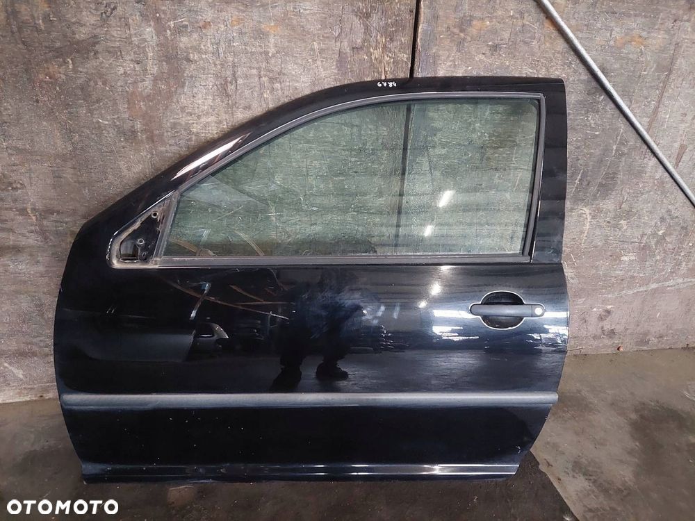 DRZWI KOMPLETNE LEWY PRZÓD VOLKSWAGEN GOLF IV L041 - 1