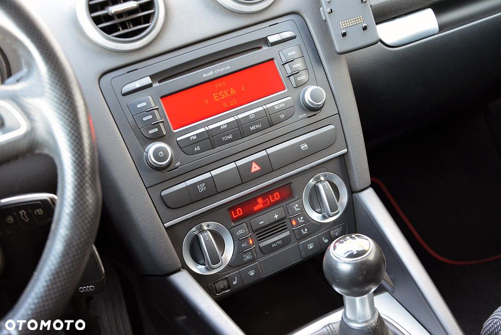 Audi A3 3-drzwiowe 1.8 TFSI S line Sportpaket - 18