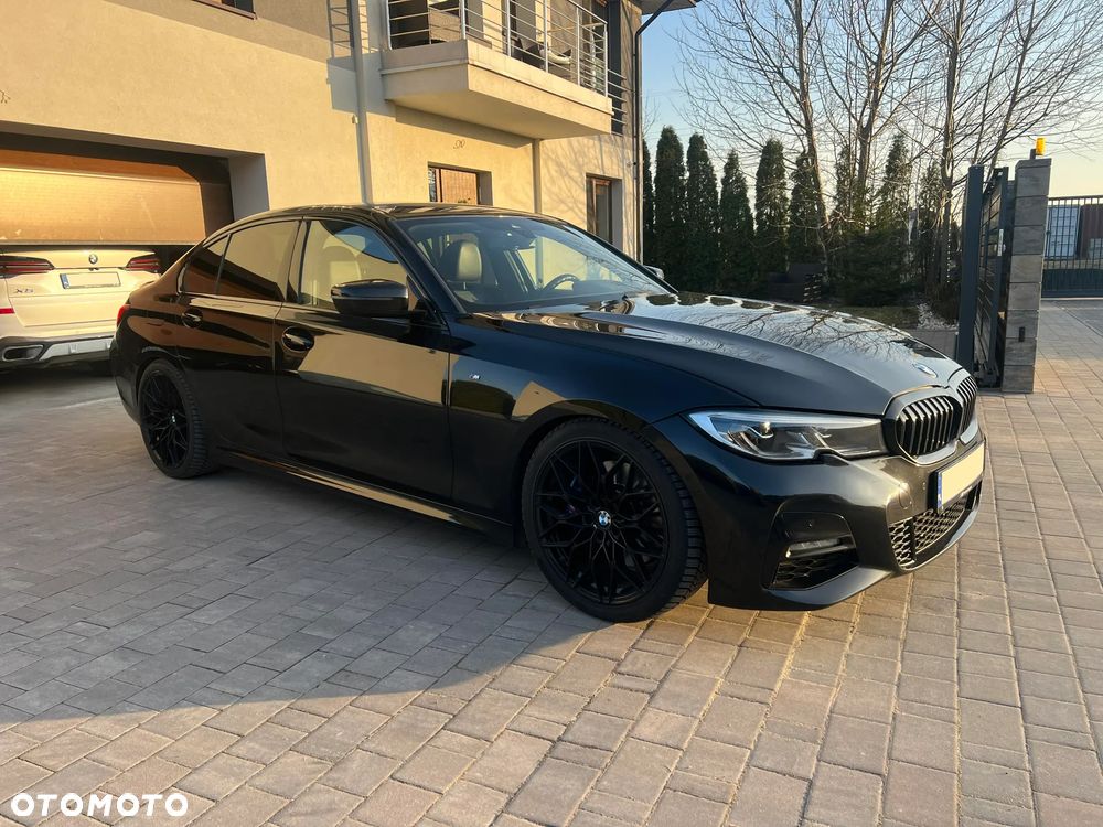BMW Seria 3 330e M Sport sport - 6
