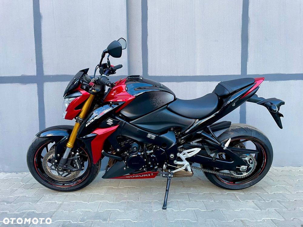 Suzuki GSX - 5