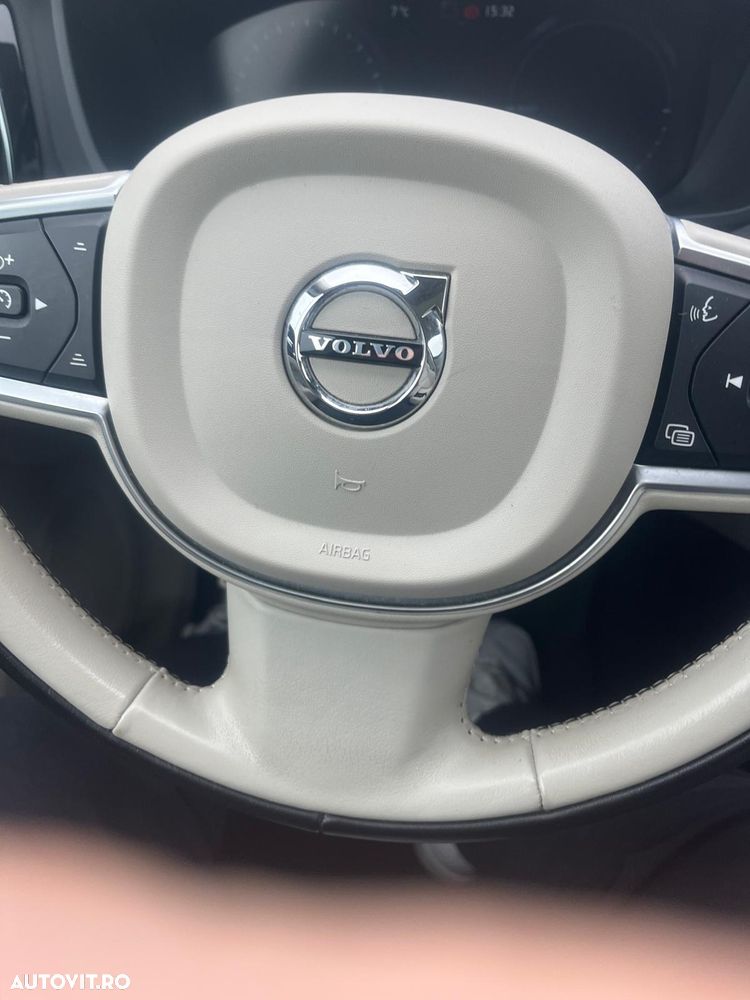 Volvo XC 60 - 19