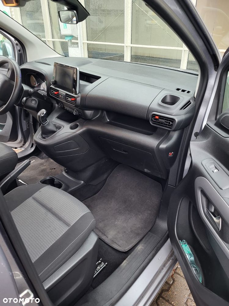 Toyota Proace City Verso 1.5 D-4D Business - 6