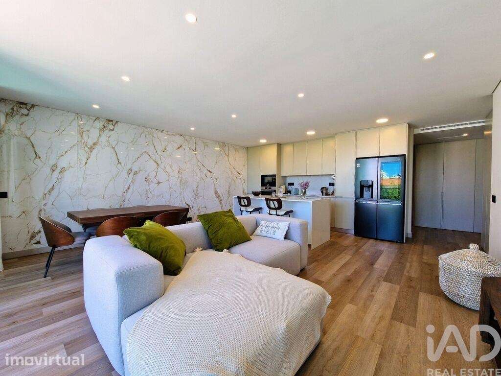 Apartamento em Faro de 98,7 m2 - Grande imagem: 2/36