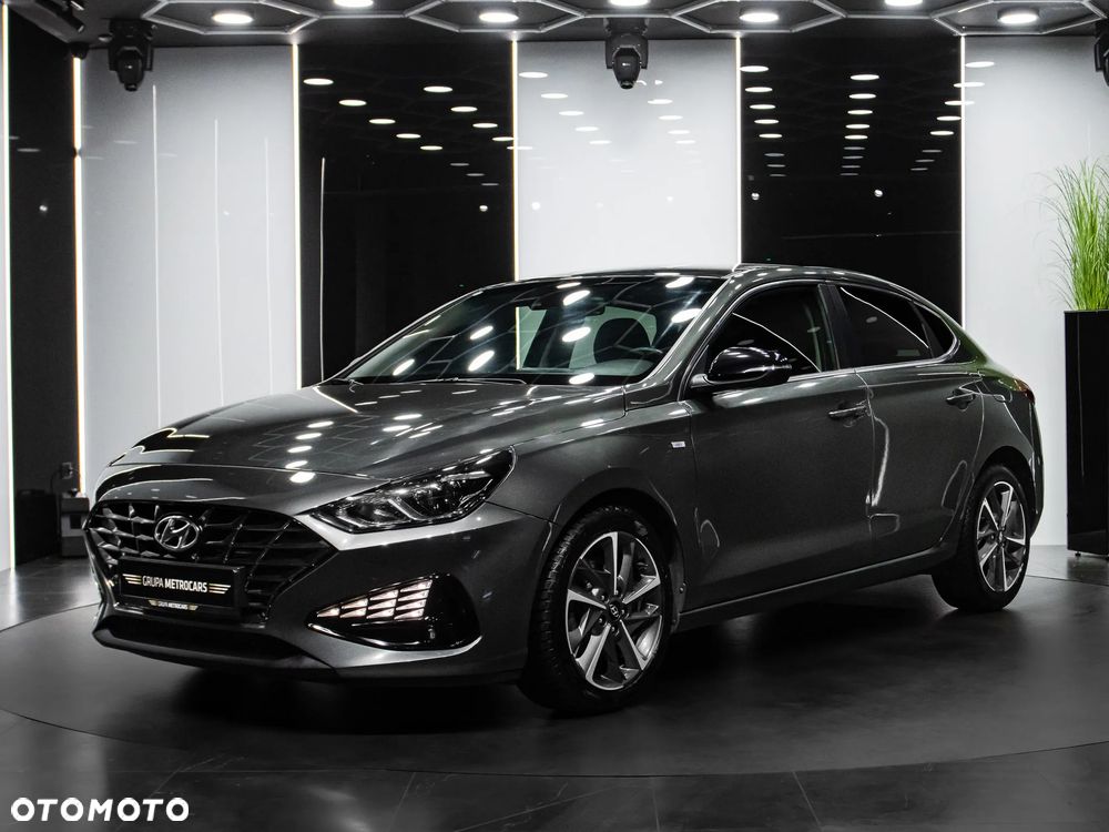 Hyundai i30 1.5 T-GDI 48V Smart DCT - 2