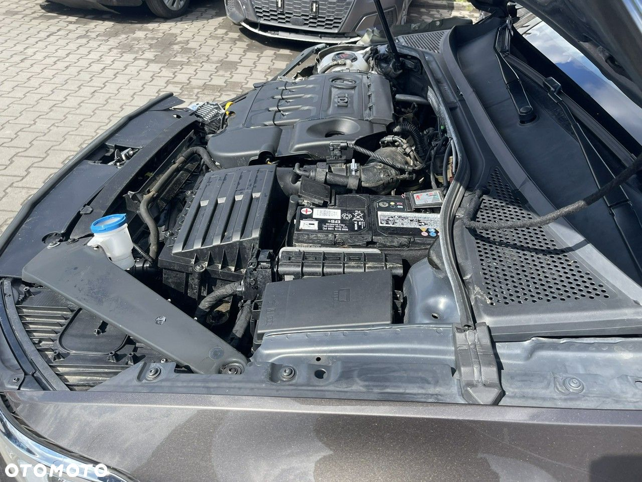 Volkswagen Passat 2.0 TDI BMT Highline DSG - 14