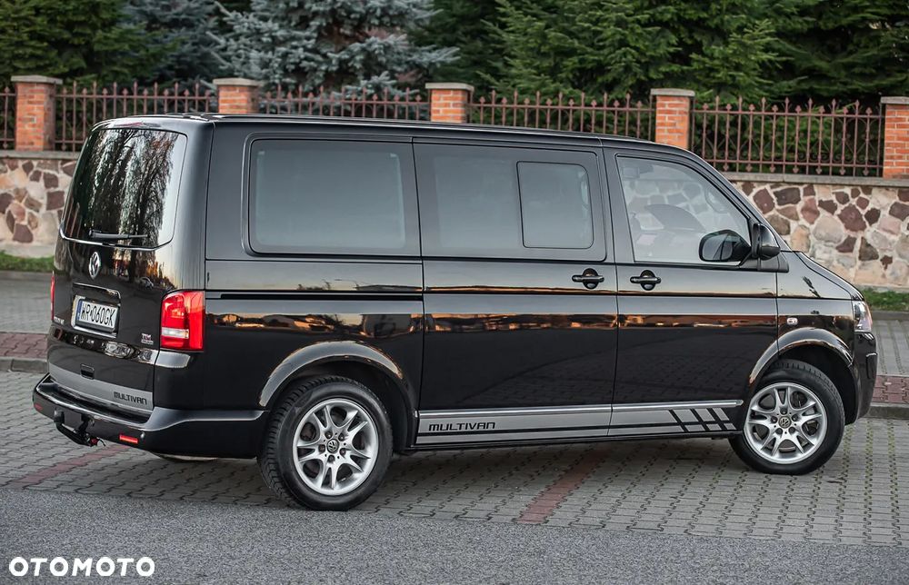 Volkswagen Multivan - 10