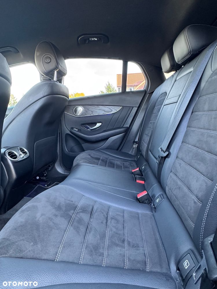 Mercedes-Benz GLC 220 d 4-Matic - 27
