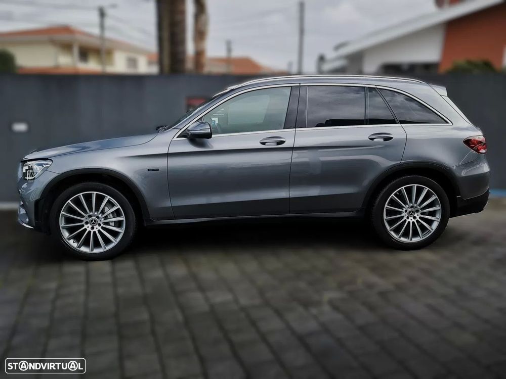 Mercedes-Benz GLC 300 e 4Matic - 11