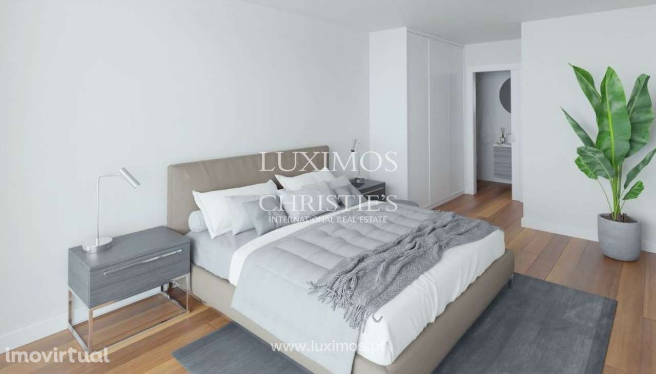 Apartamento T2 com varanda e garagem à venda em Silves, Algarve - Grande imagem: 4/16