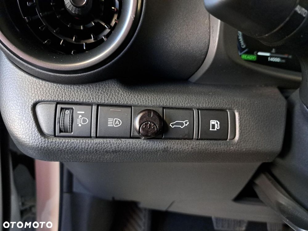 Toyota C-HR 1.8 Hybrid Executive - 33