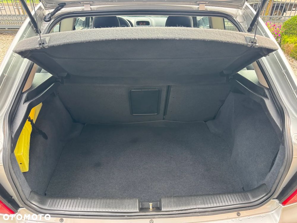 Opel Astra II 1.6 Comfort - 34