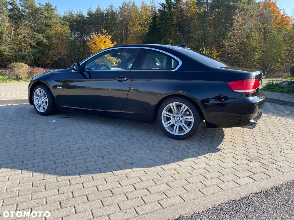 BMW Seria 3 325i xDrive - 2