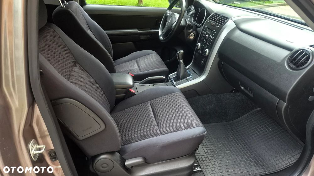 Suzuki Grand Vitara 1.6 Comfort EU5 - 13
