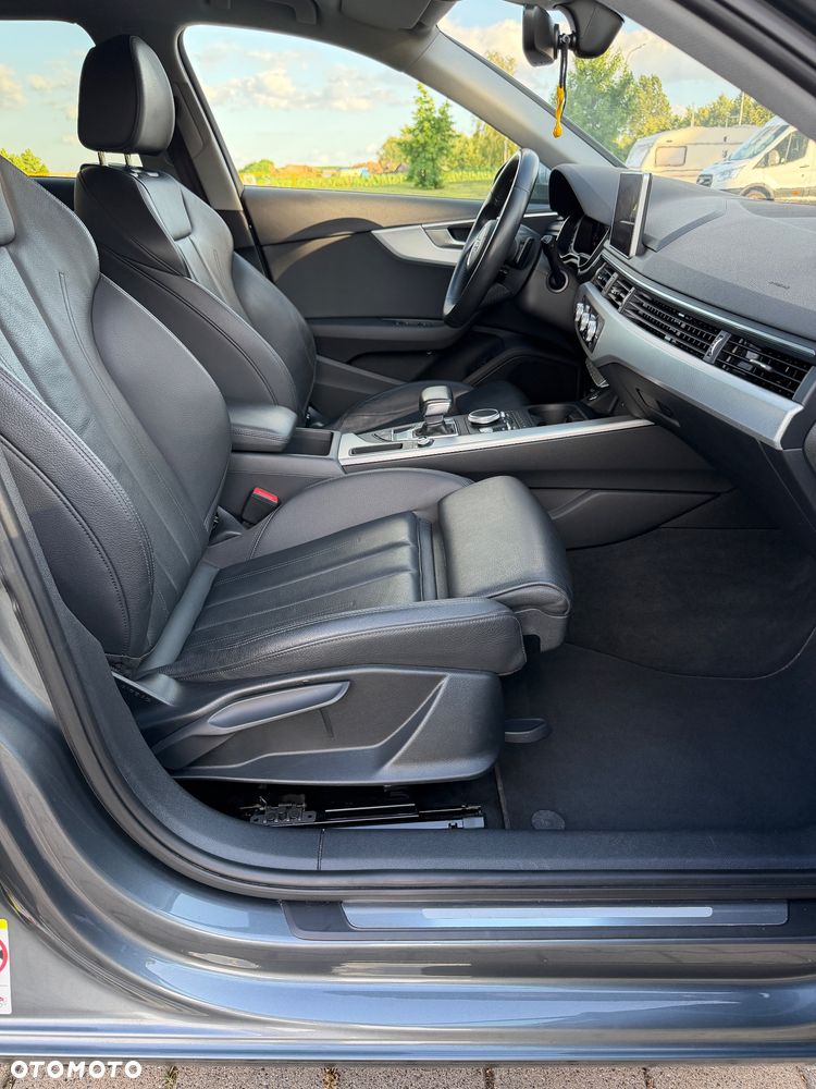 Audi A4 Avant 30 TDI S tronic design - 13