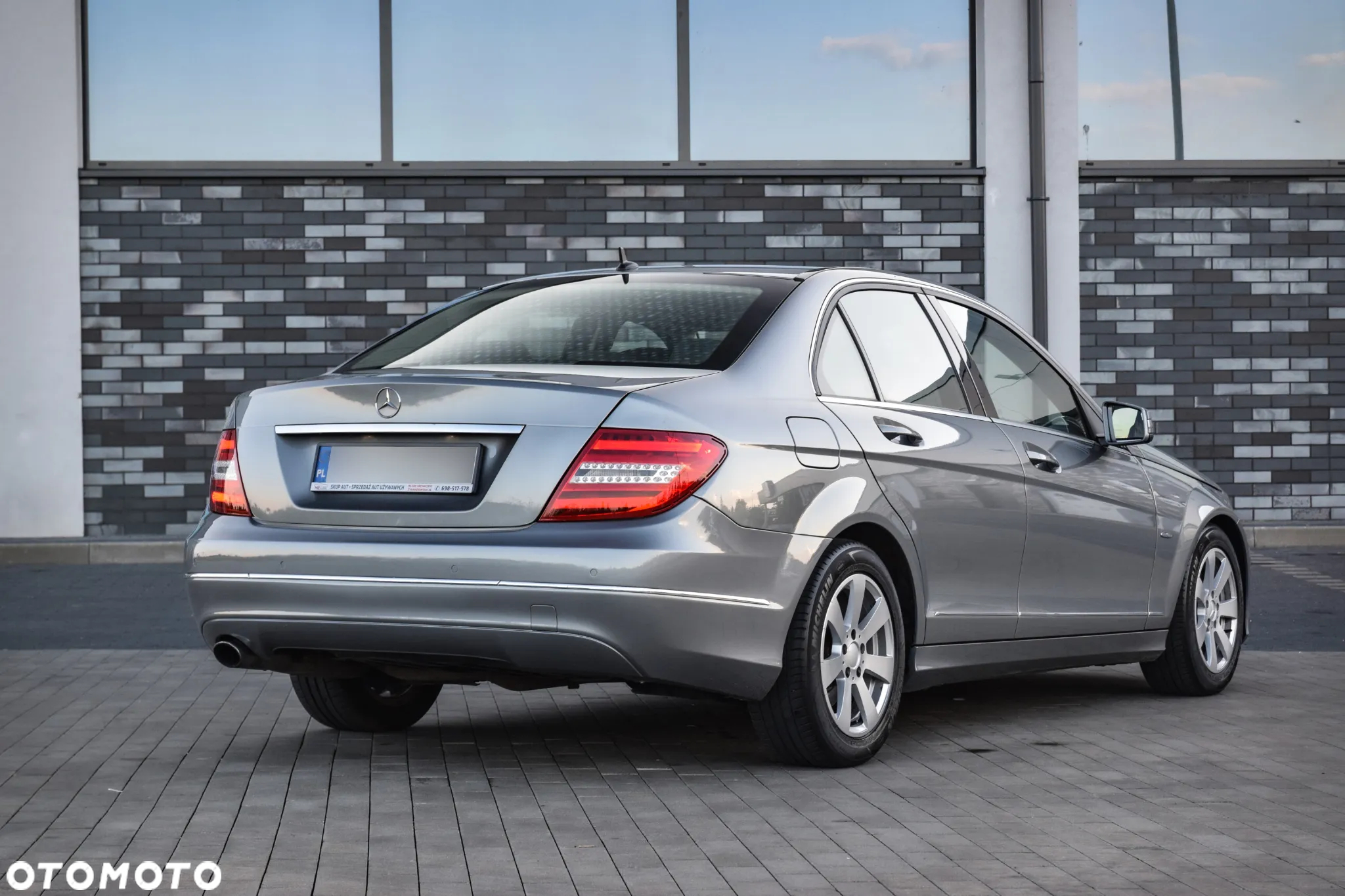 Mercedes-Benz Klasa C 200 (BlueEFFICIENCY) 7G-TRONIC Elegance - 14
