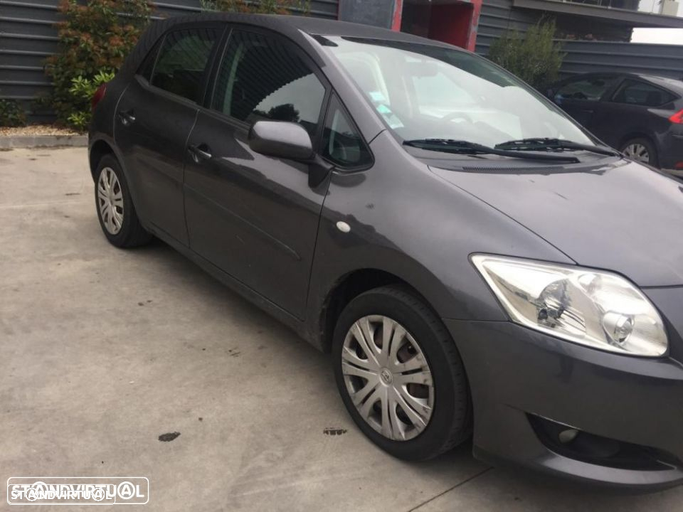 Toyota auris 1.4 d4d de 2008 para peças - 3