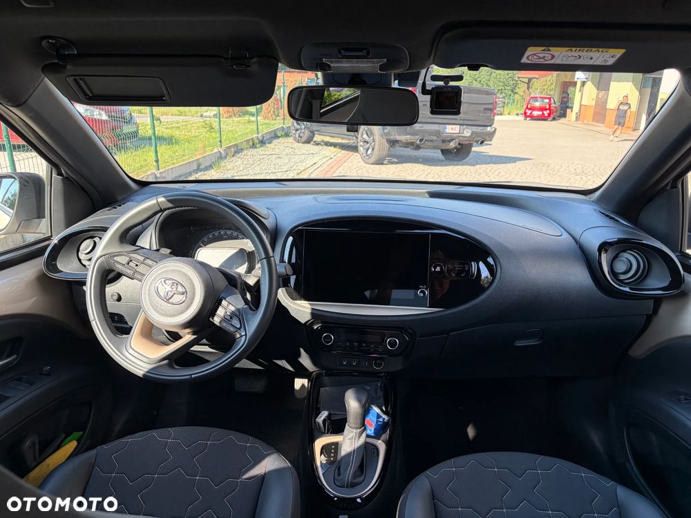 Toyota Aygo X 1.0 VVT-i Executive CVT - 5