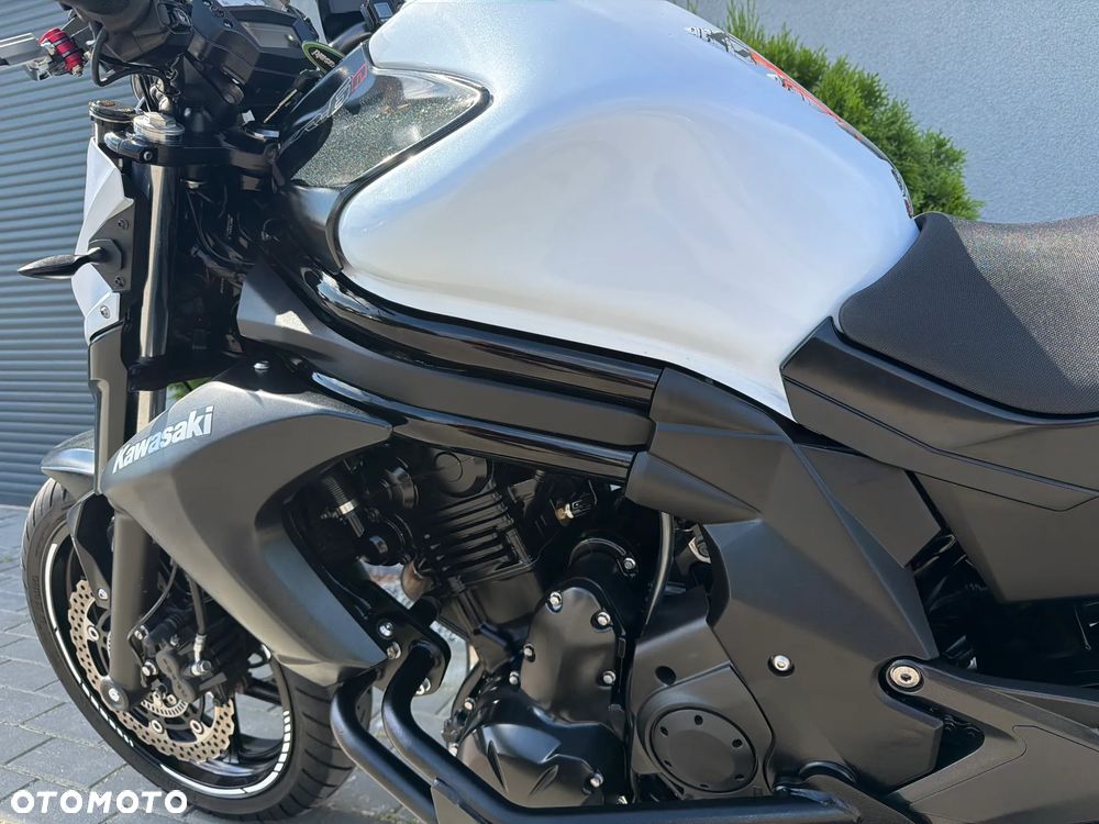 Kawasaki ER - 36