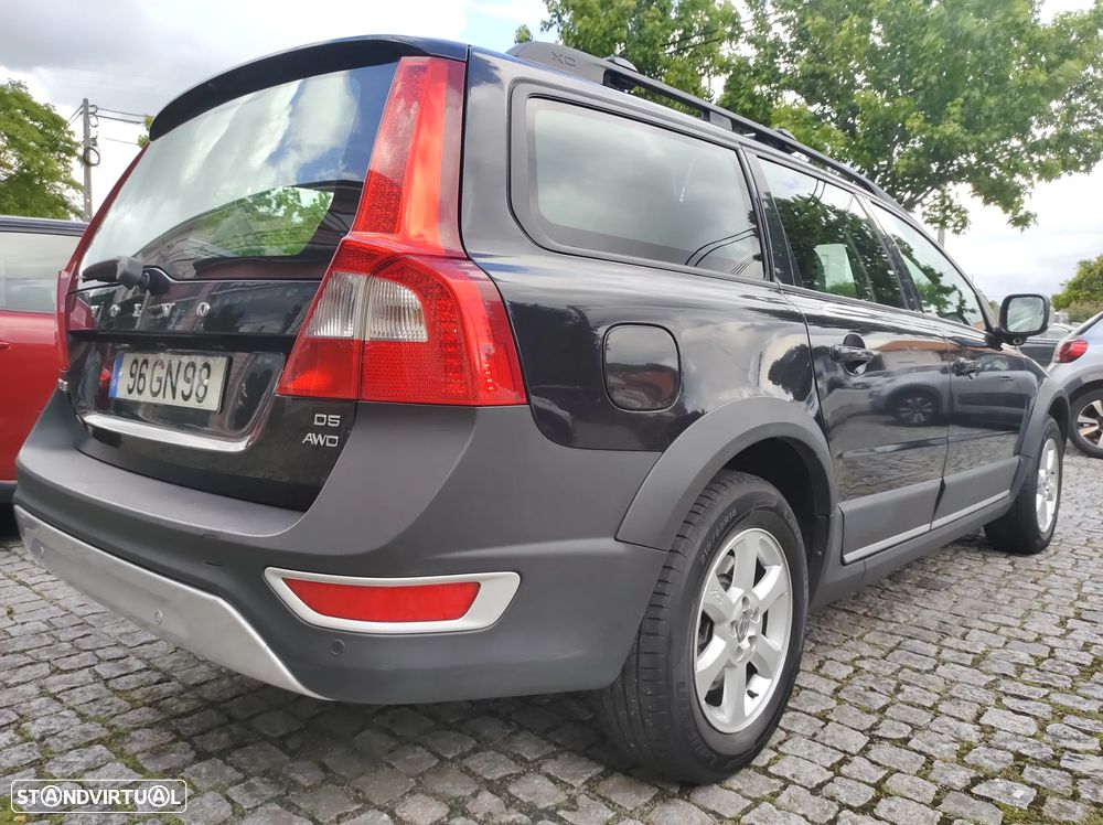Volvo XC 70 D5 Momentum - 12