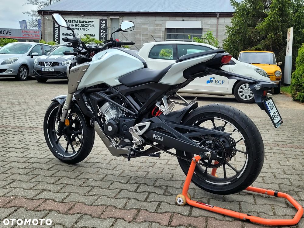 Honda CB - 17