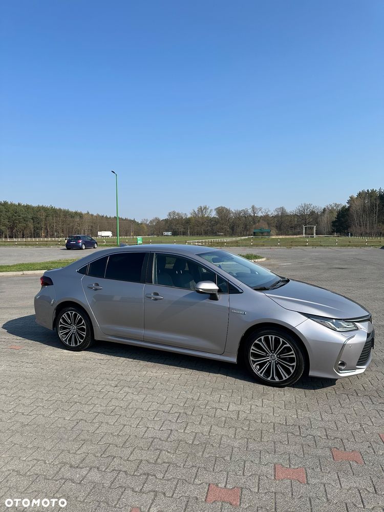 Toyota Corolla 1.8 Hybrid Comfort - 4