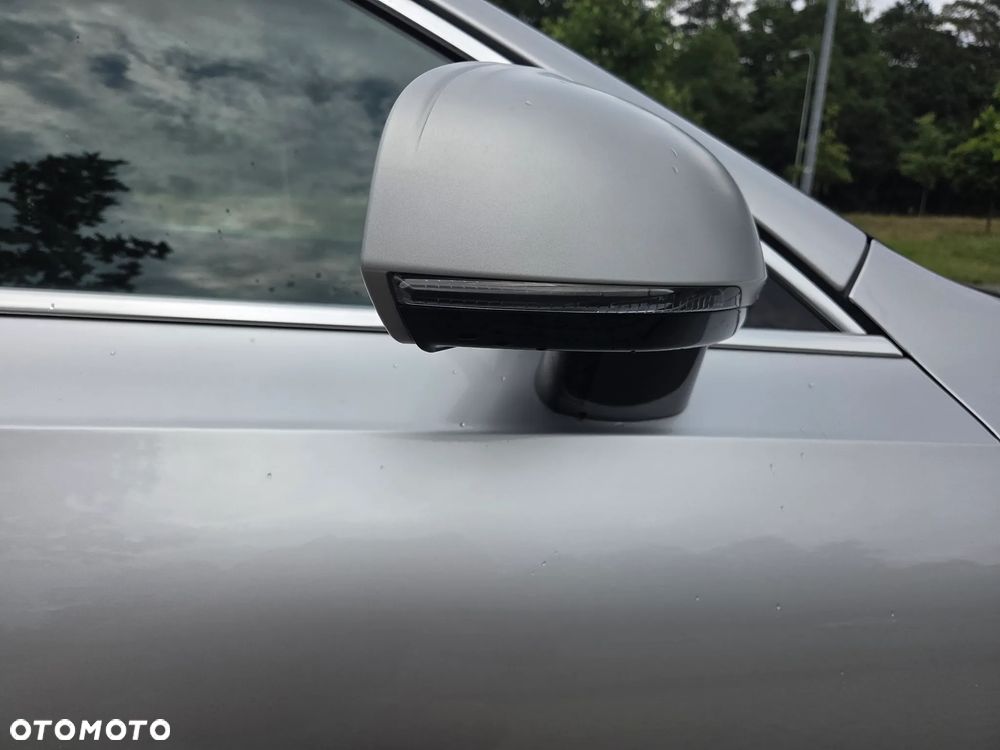 Volvo V90 T4 R-Design - 31