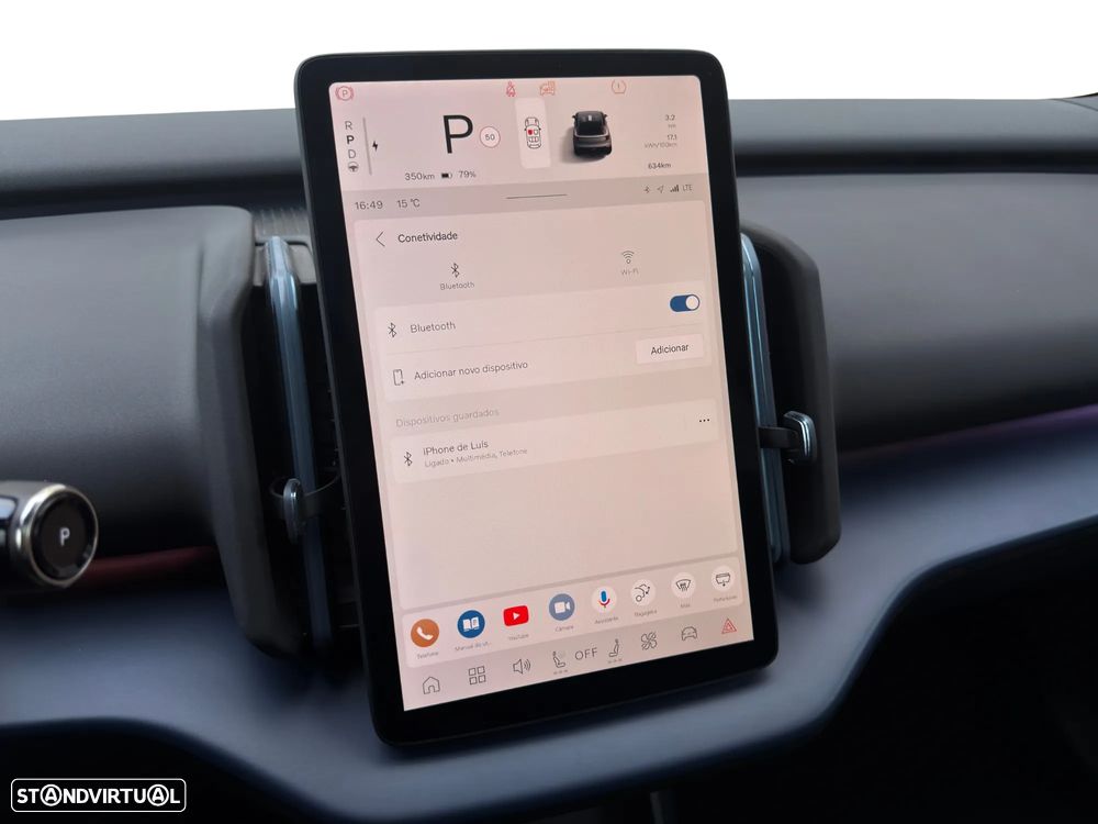 Volvo EX30 Single Motor Extended Range RWD Ultra - 15