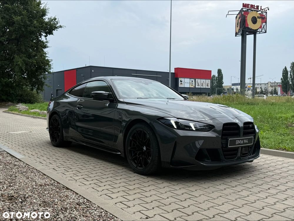 BMW M4 Competition M xDrive - 4