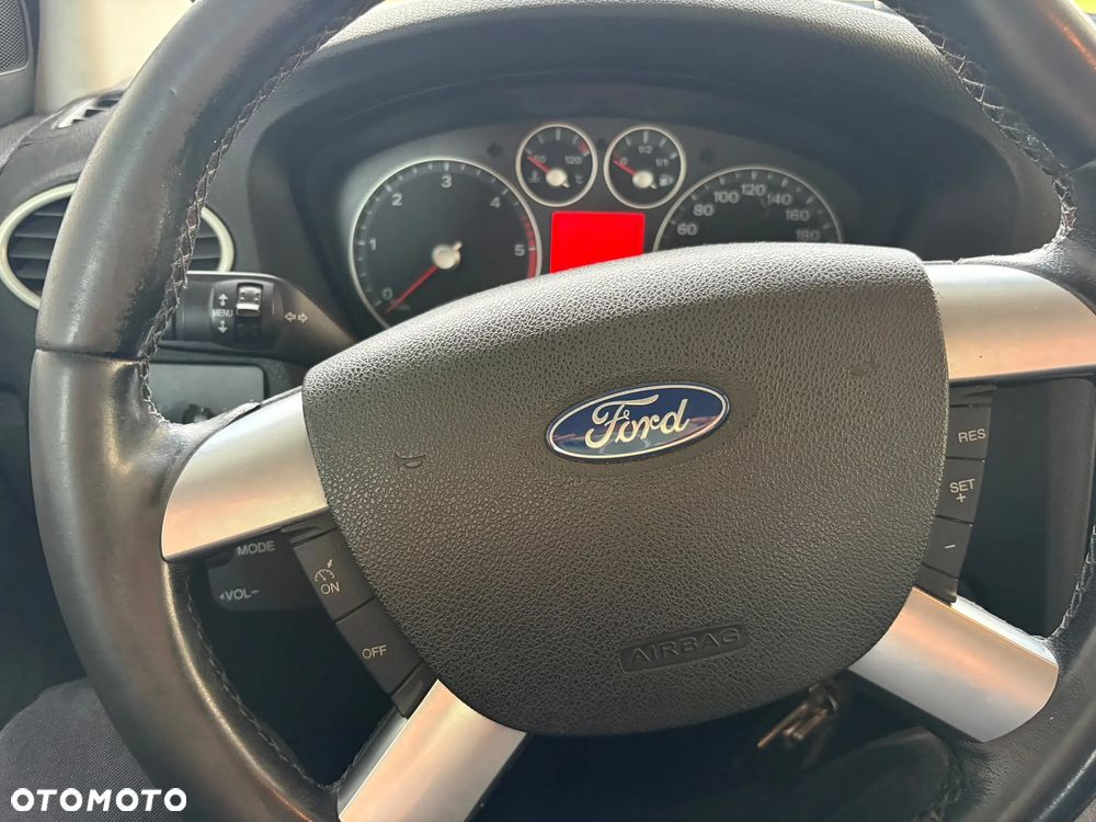 Ford Focus - 11