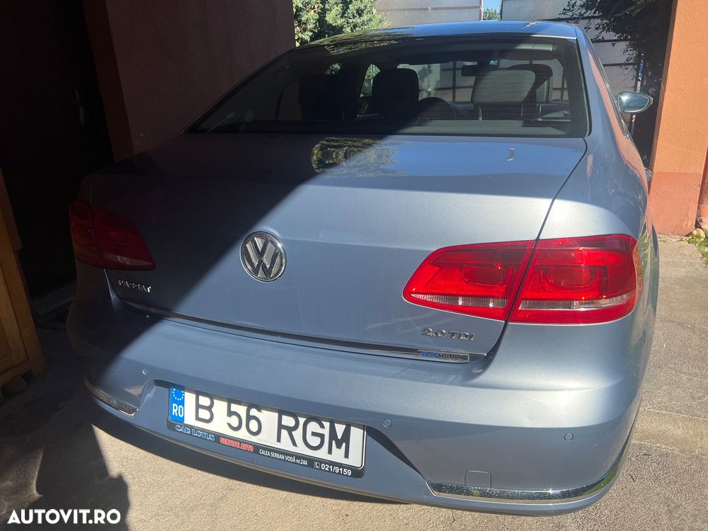 Volkswagen Passat - 13