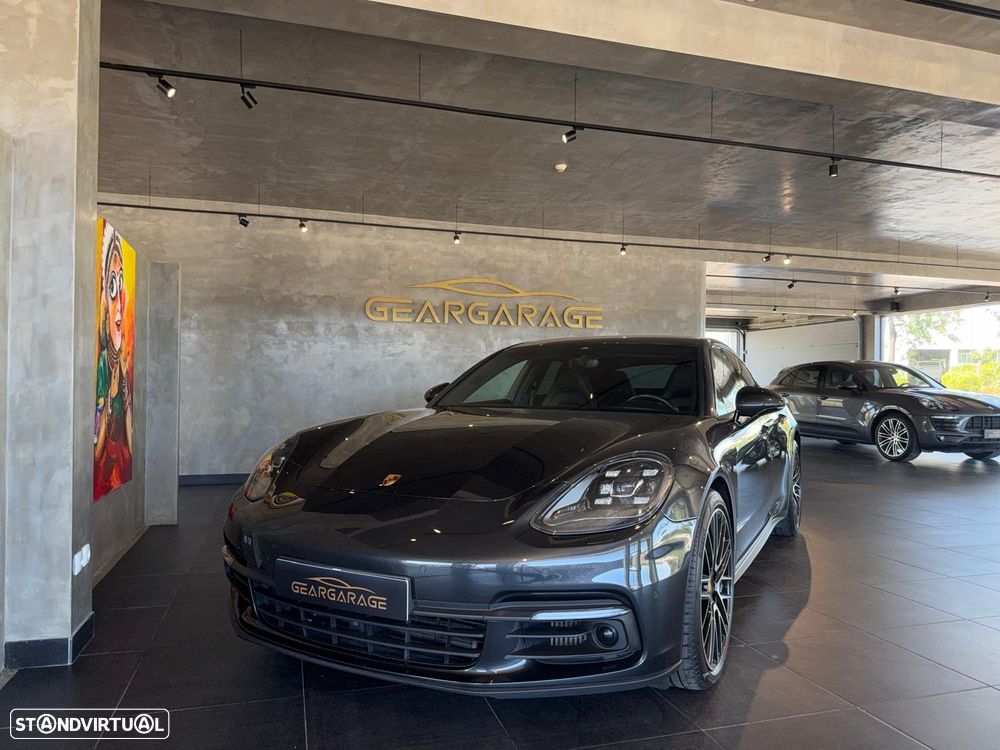 Porsche Panamera 4 S - 7