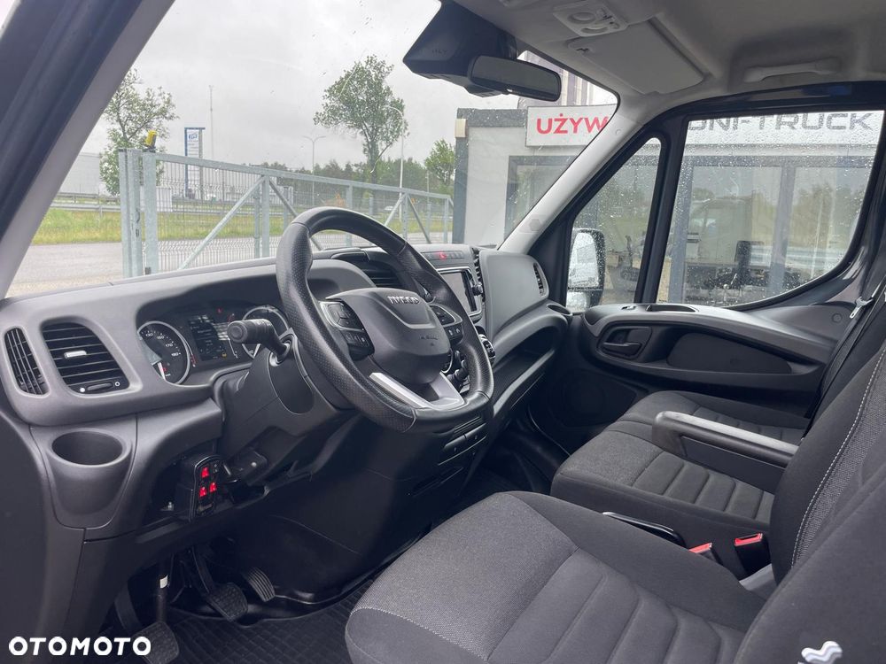 Iveco 50C18  Wywrotka Trójstronna Salon PL - 9