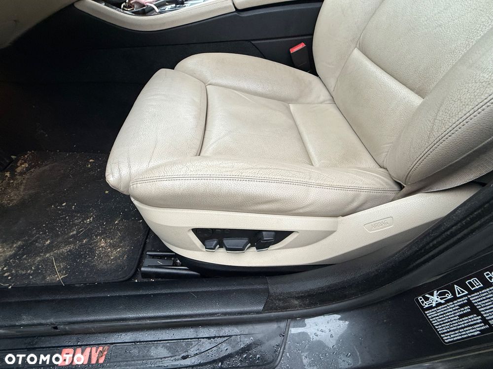 BMW Seria 5 535d xDrive Luxury Line - 12