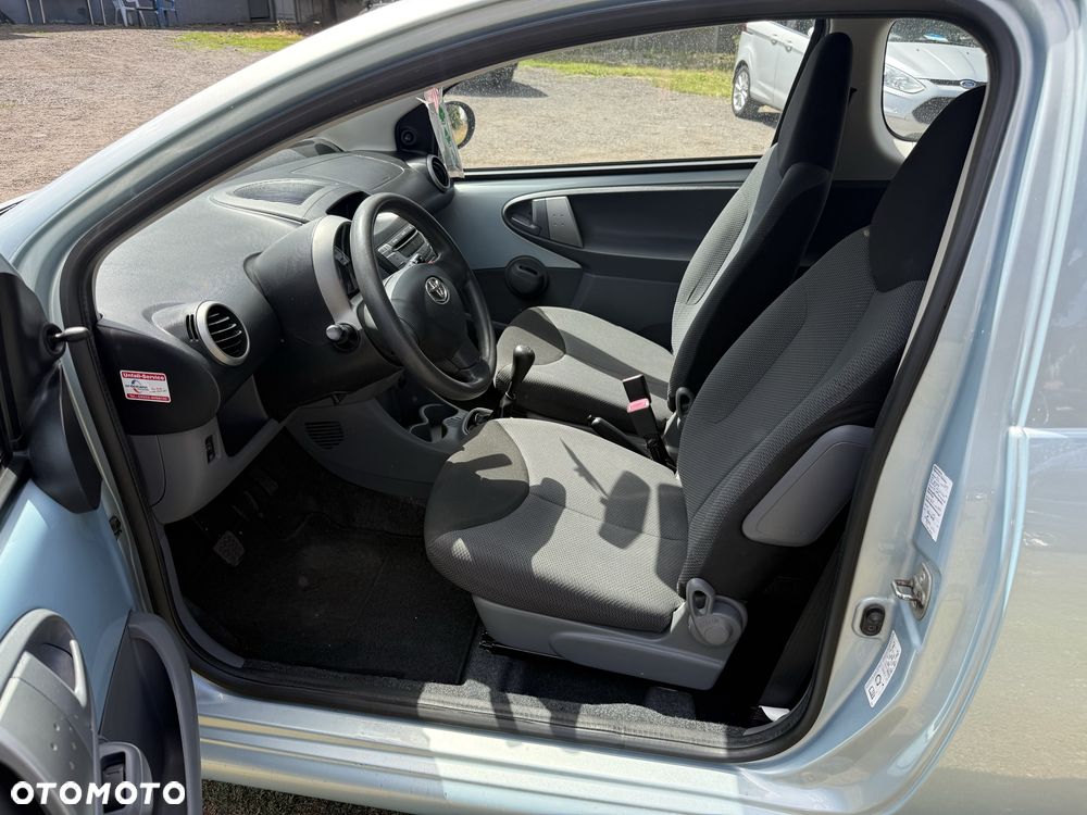 Toyota Aygo - 5