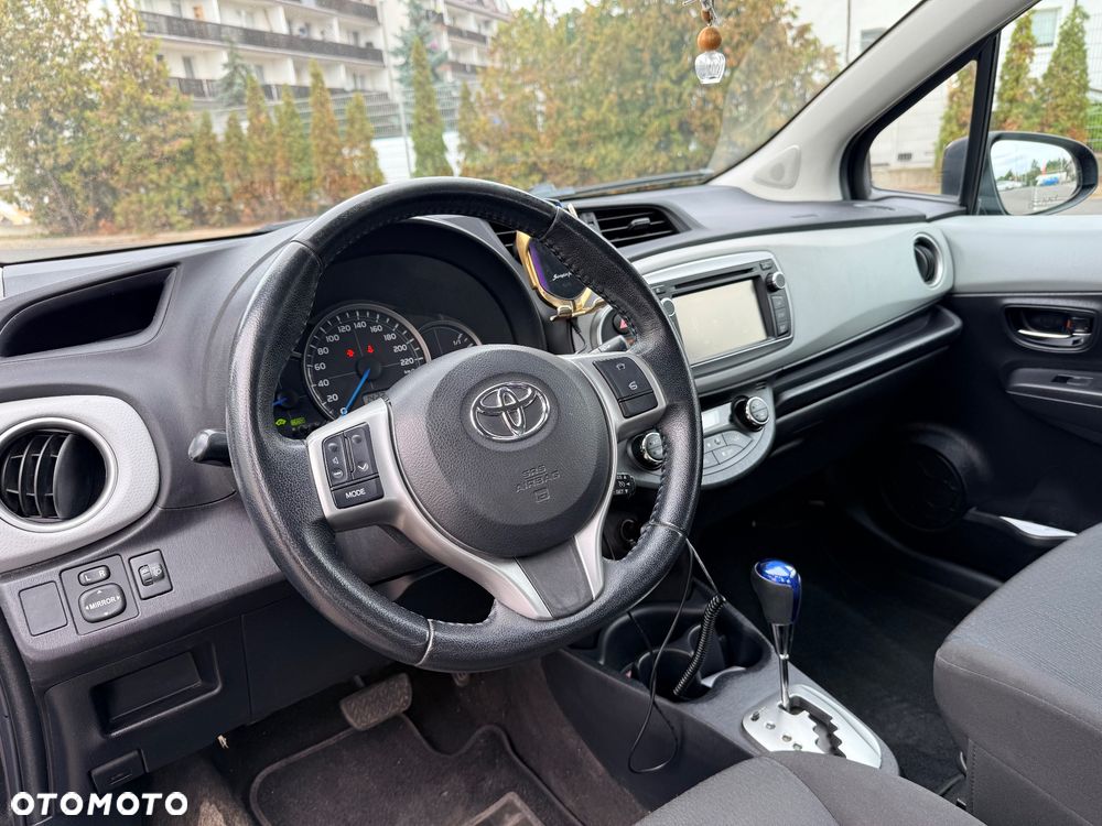 Toyota Yaris - 27
