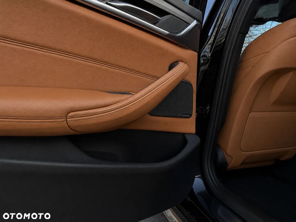 BMW Seria 5 - 15