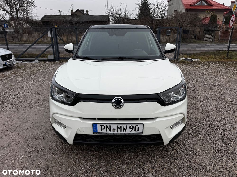 SsangYong/KGM Tivoli e-XGi 160 2WD Black+White - 2
