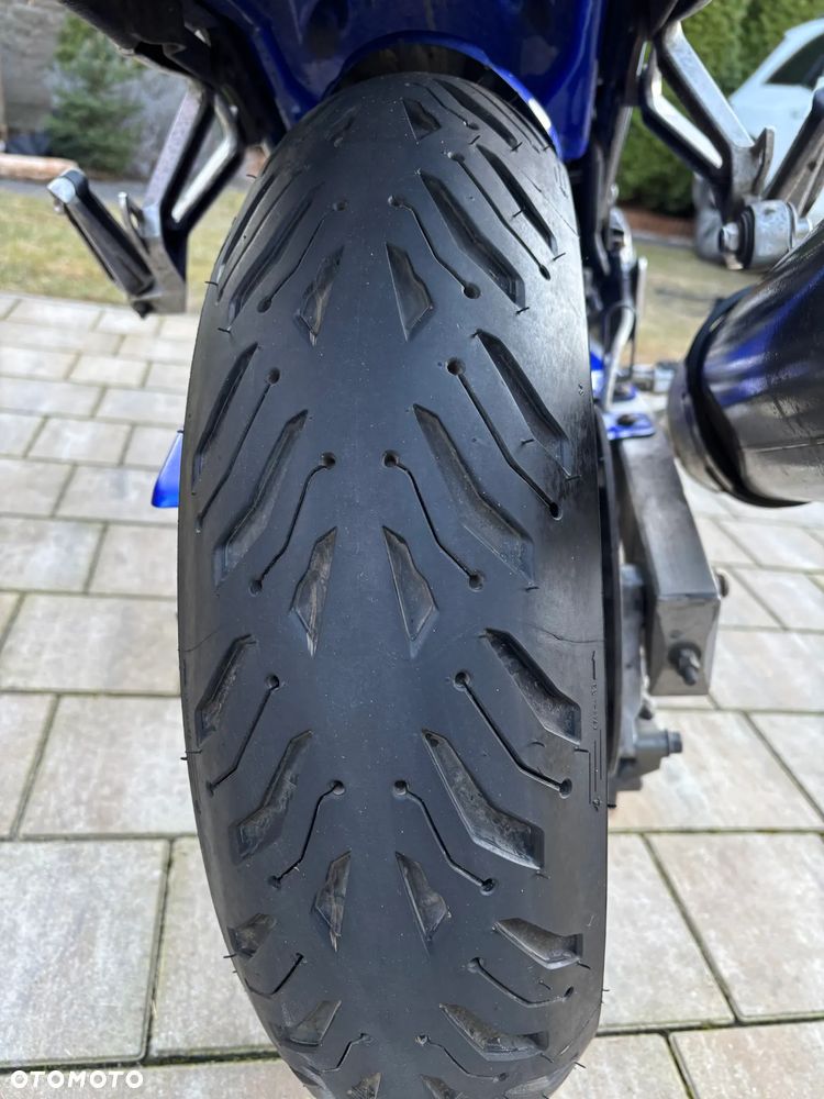 Yamaha FZ6 - 8